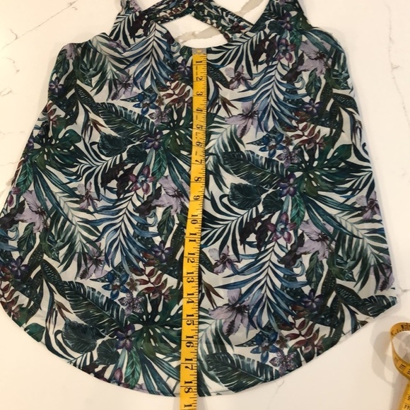 🎄 Twik  SZ10 Floral braided crisscross top - Picture 11 of 11
